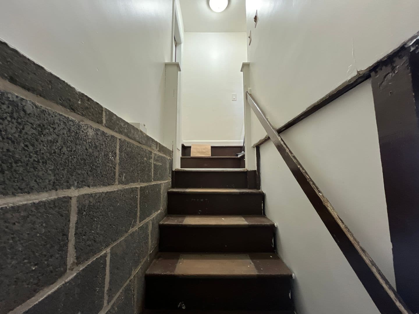County Apartment: New Haven
