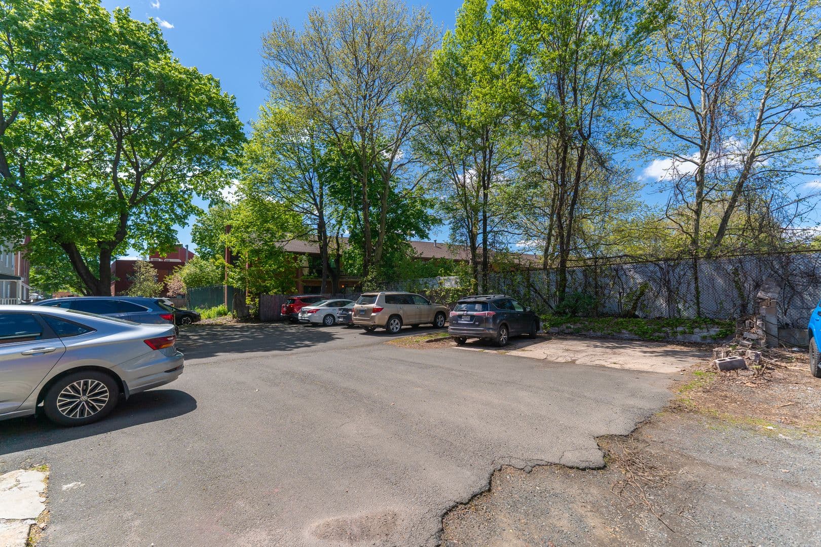 New Haven Apartment: 65 Lake Place