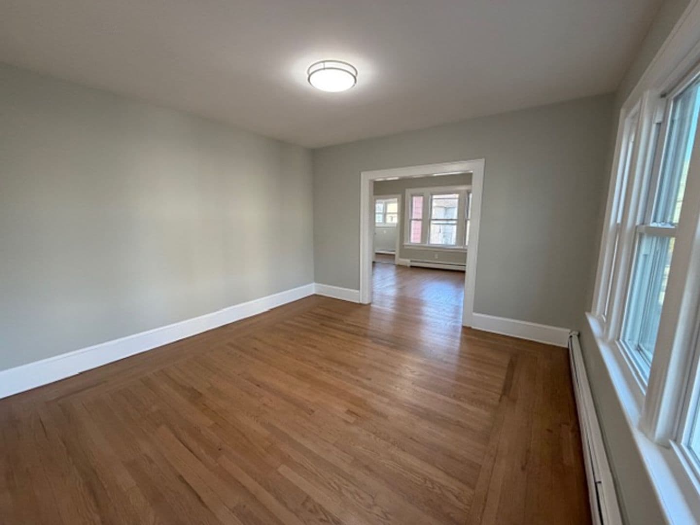 County Apartment: New Haven
