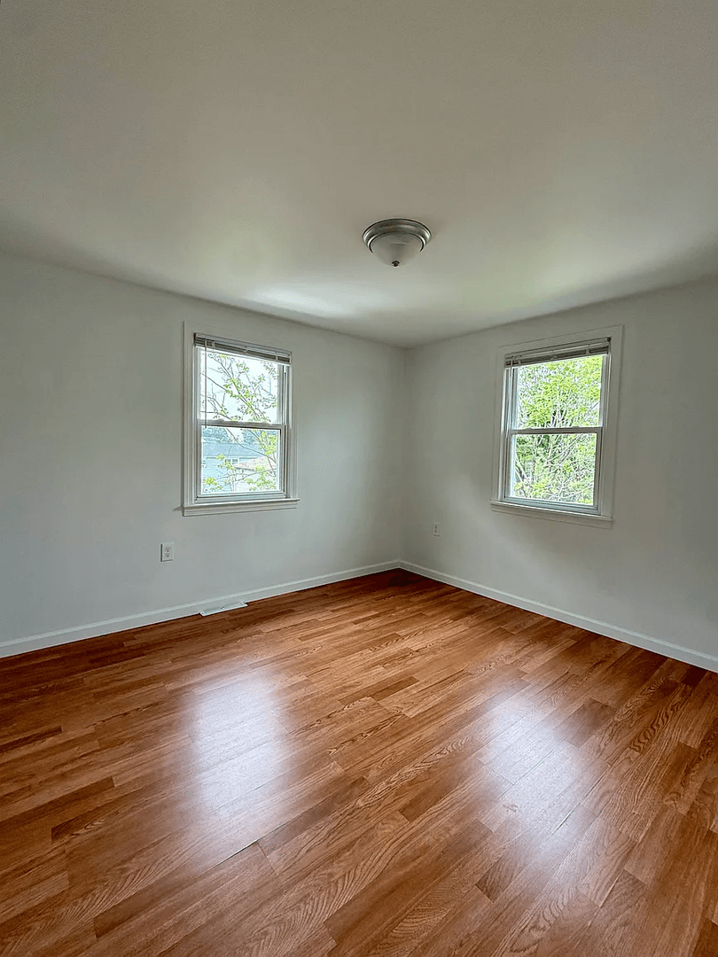 County Apartment: New Haven