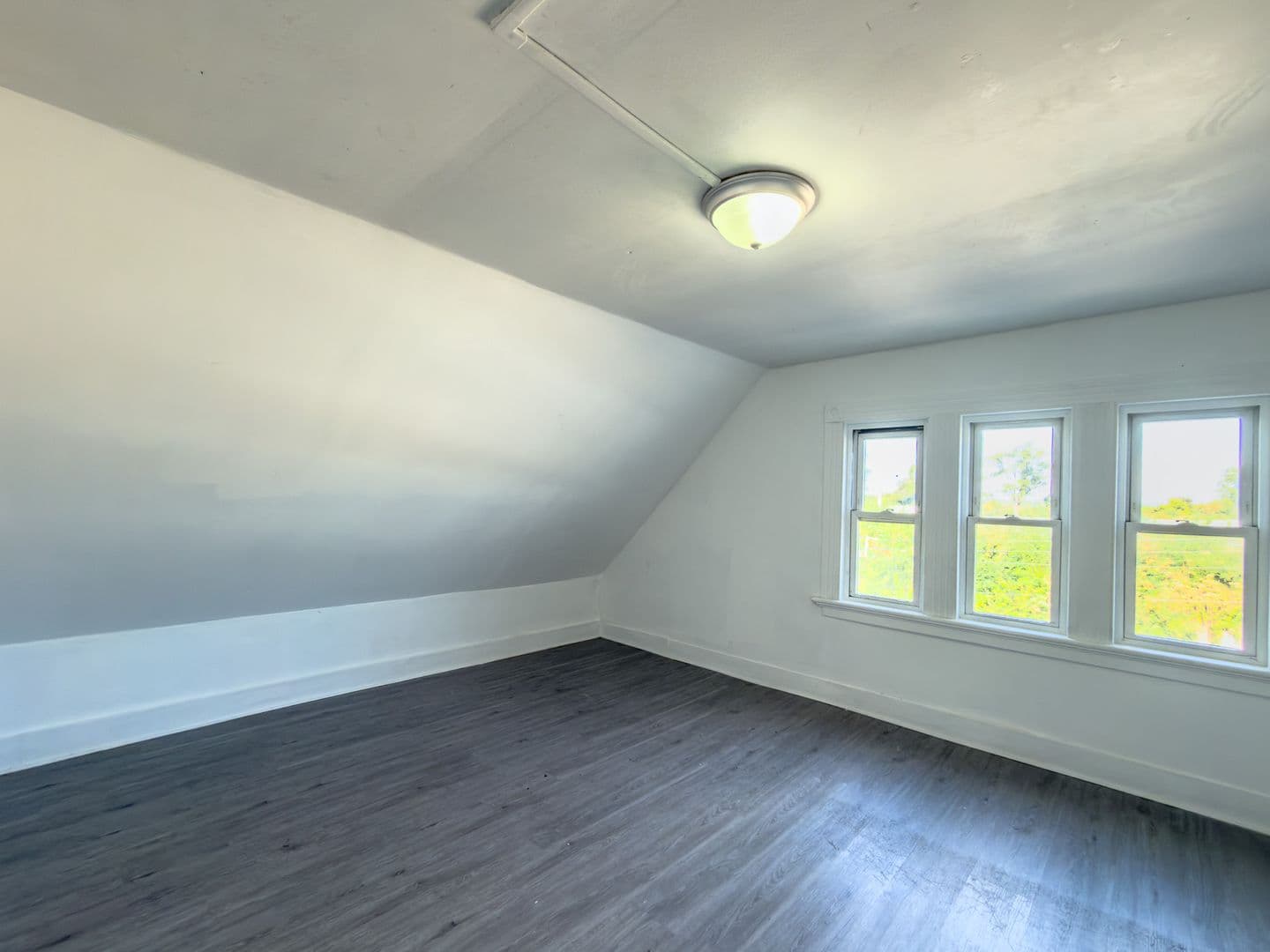 New Haven House: 1241 State Street