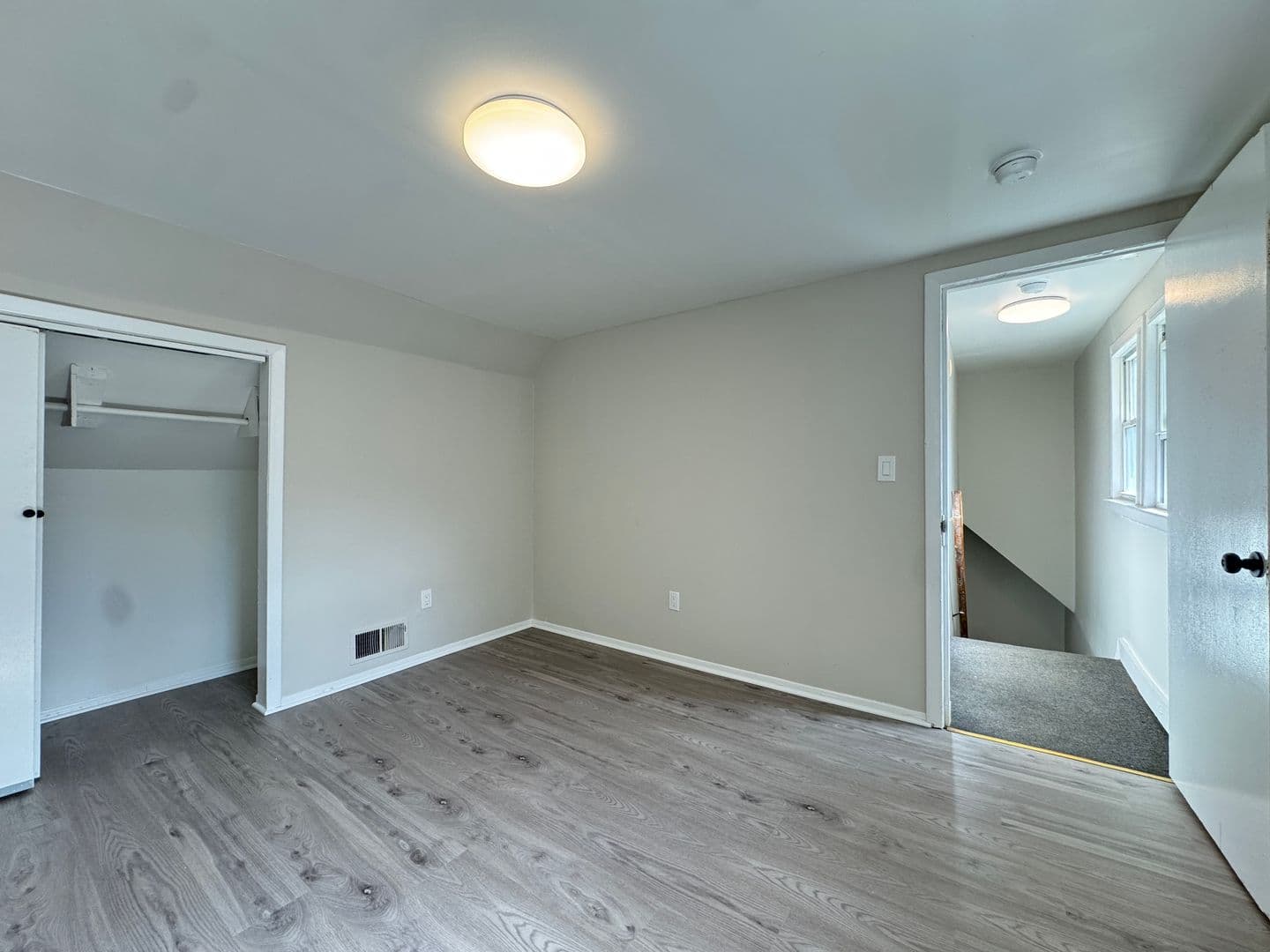 New Haven Apartment: 48 Stevens Street