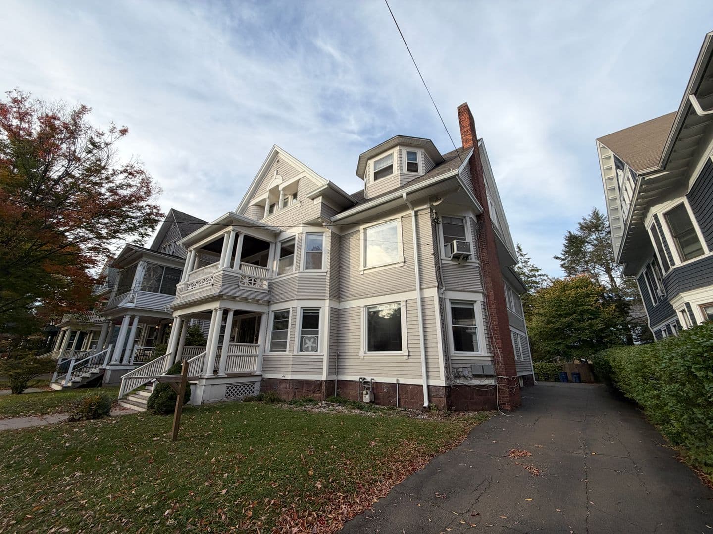 New Haven Apartment: 323-325 Willow Street