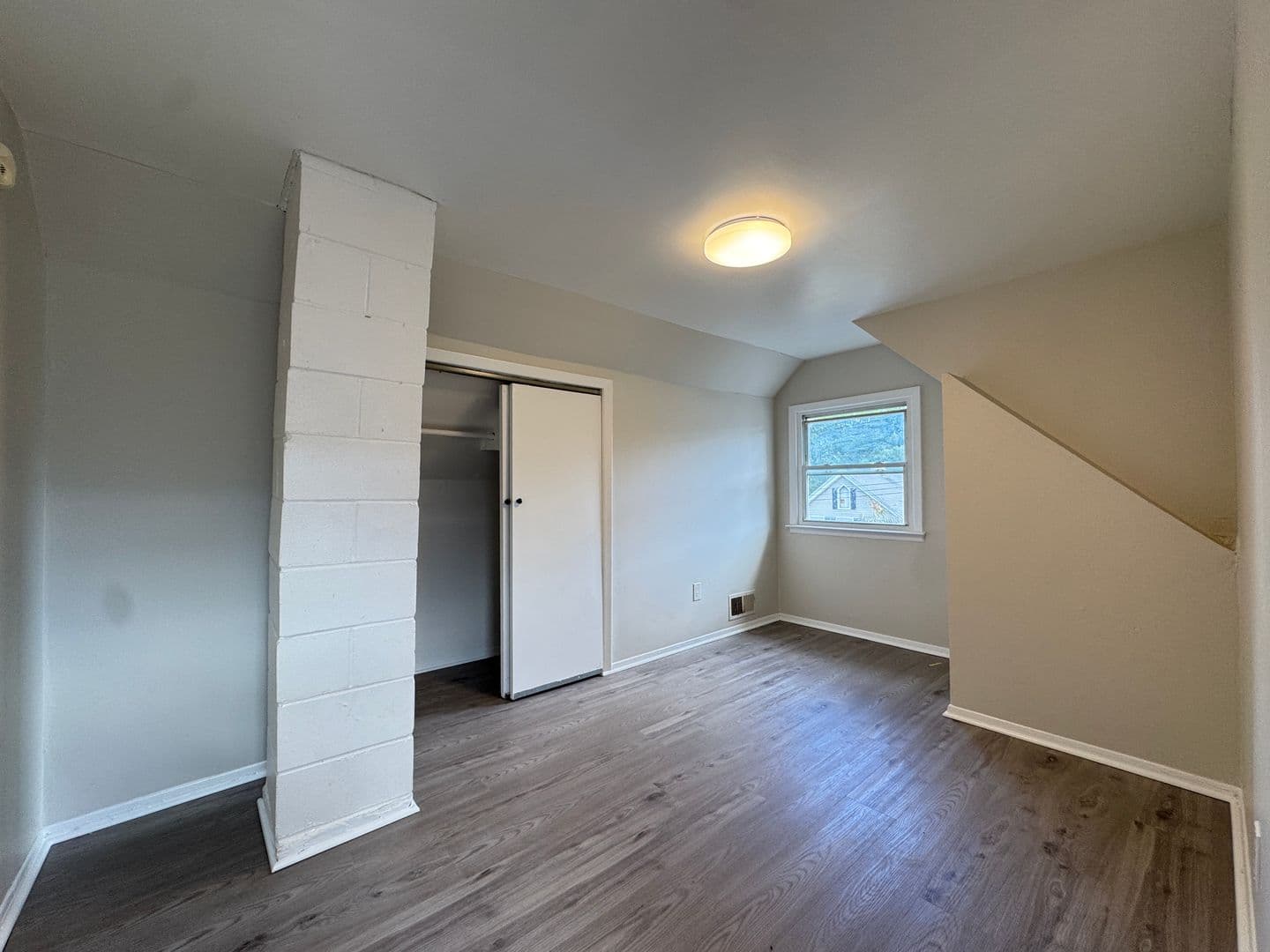New Haven Apartment: 48 Stevens Street