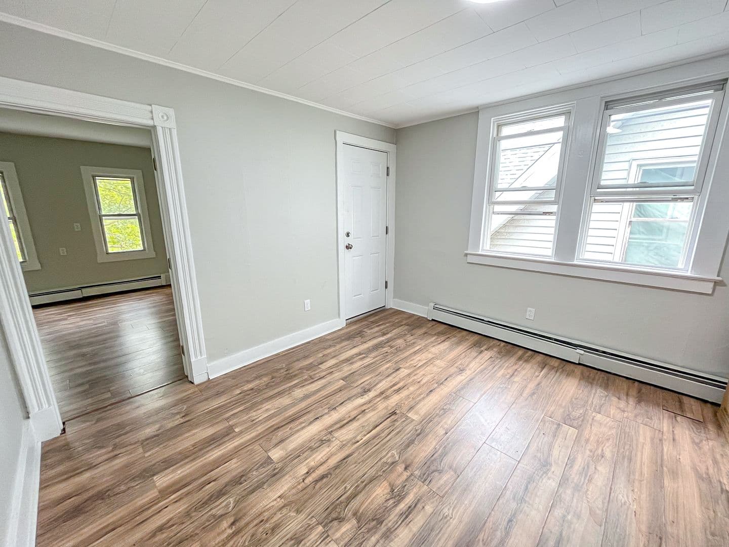 New Haven Apartment: 817 State Street