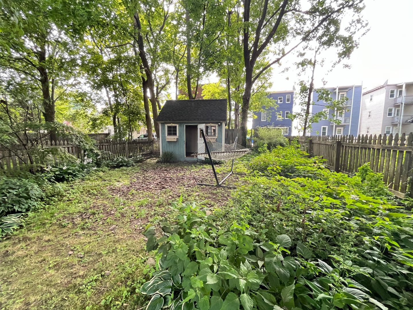 New Haven House: 17 Anderson St