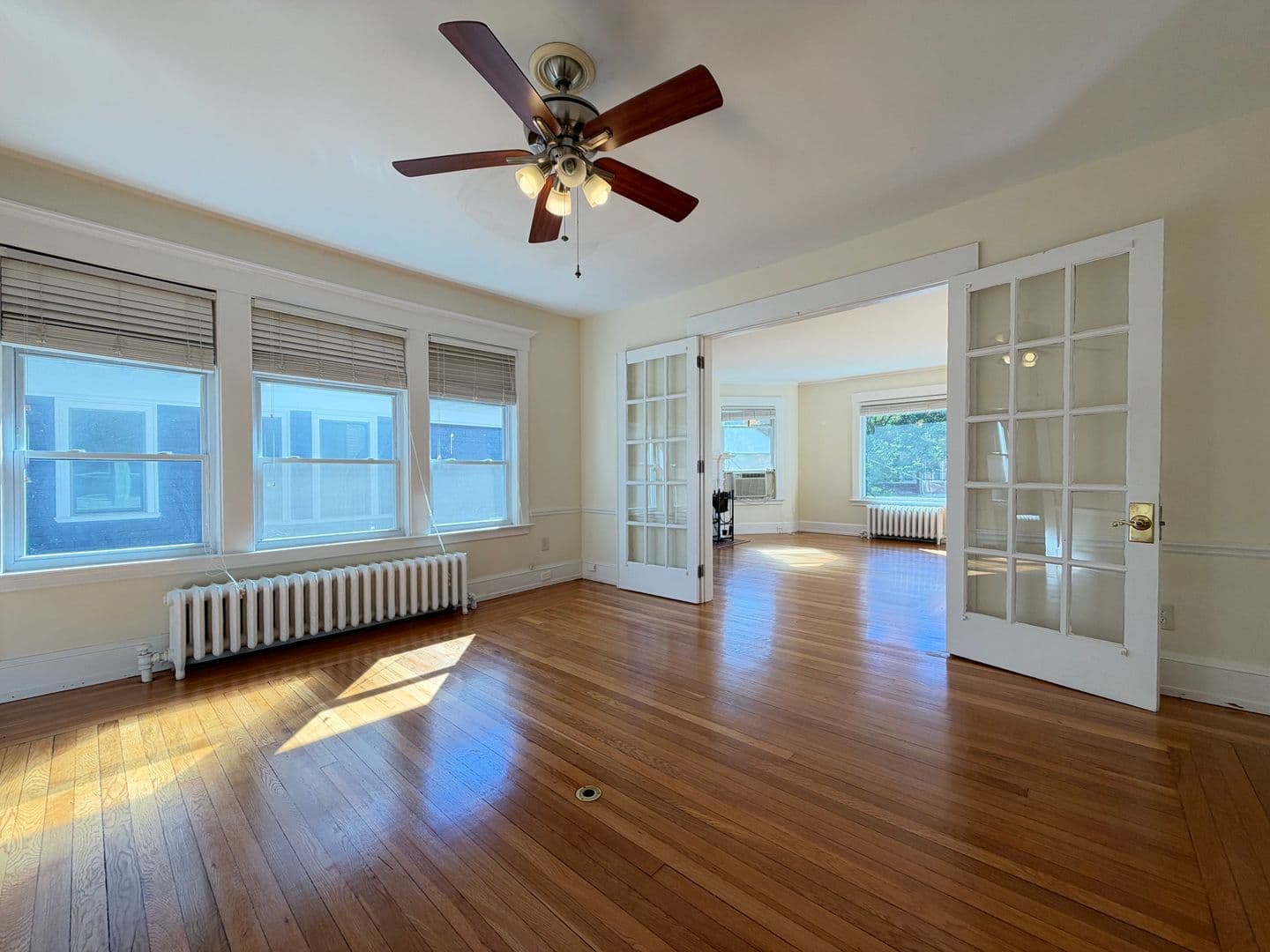 New Haven Apartment: 323-325 Willow Street
