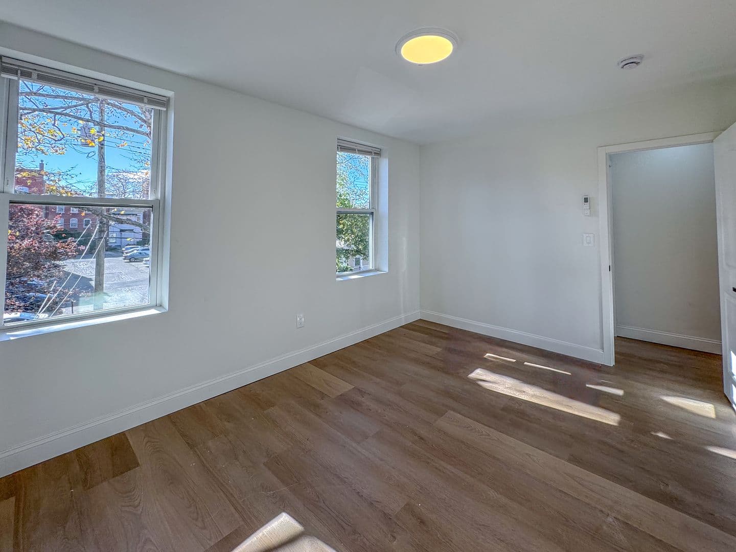 County Apartment: New Haven