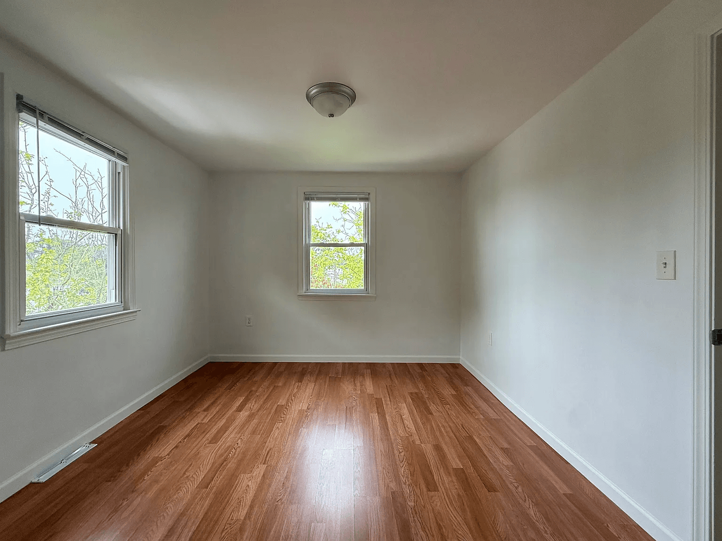 County Apartment: New Haven