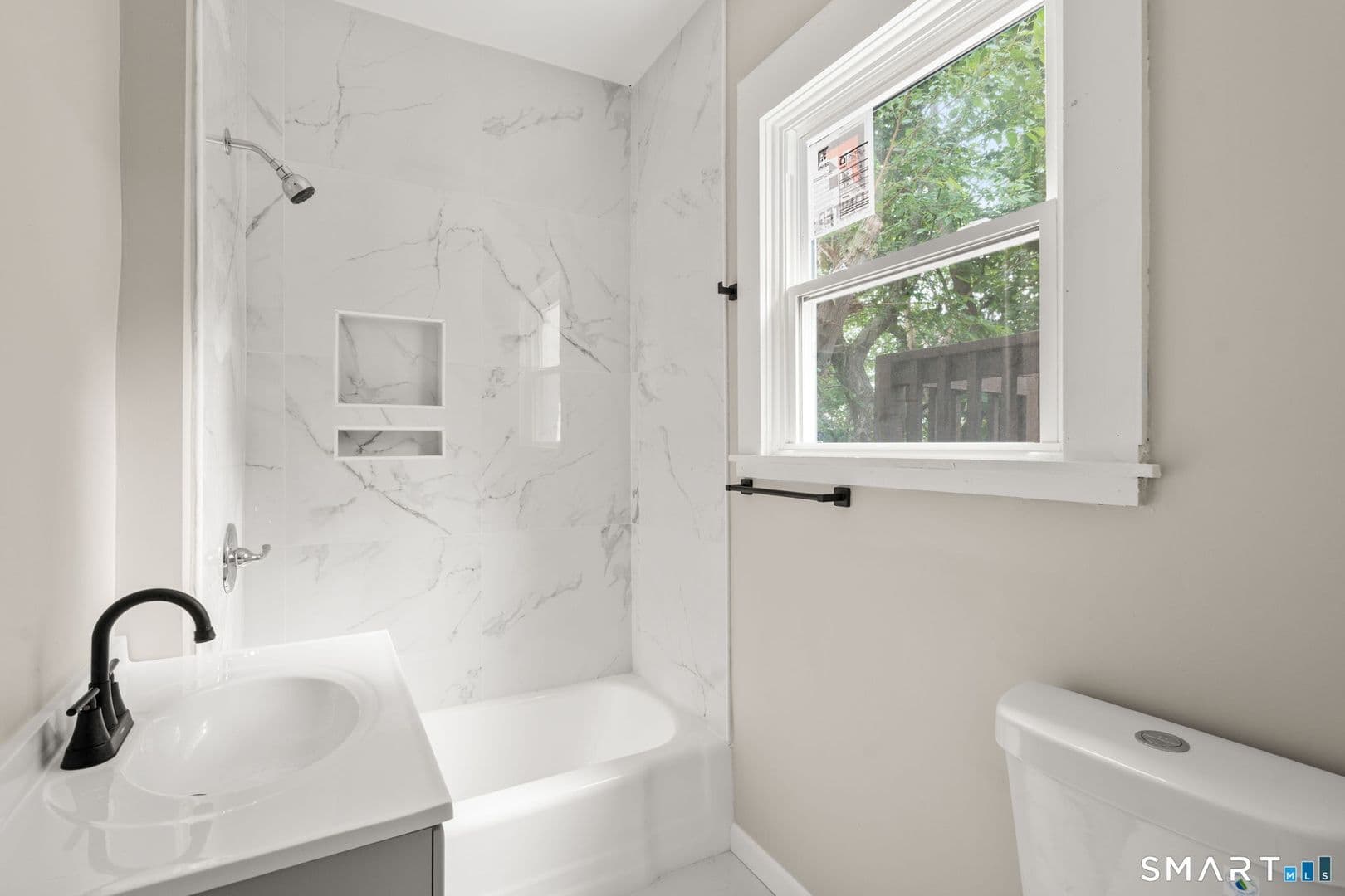 West Haven Apartment: 94 Thomas St