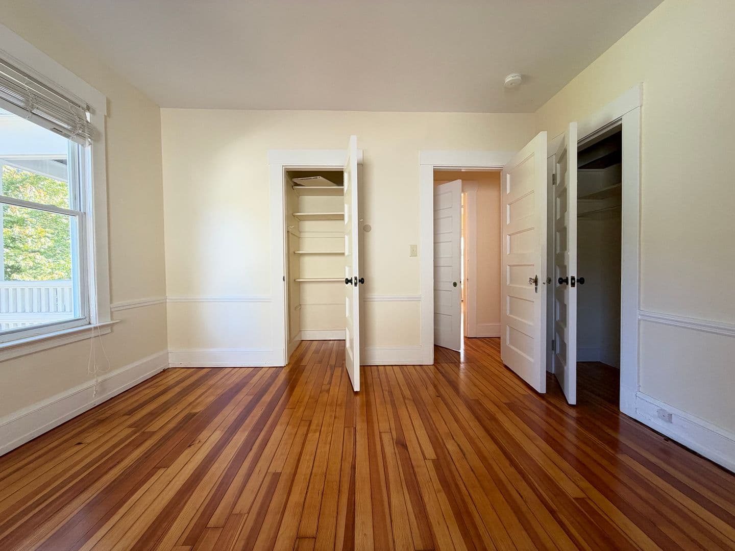 New Haven Apartment: 323-325 Willow Street