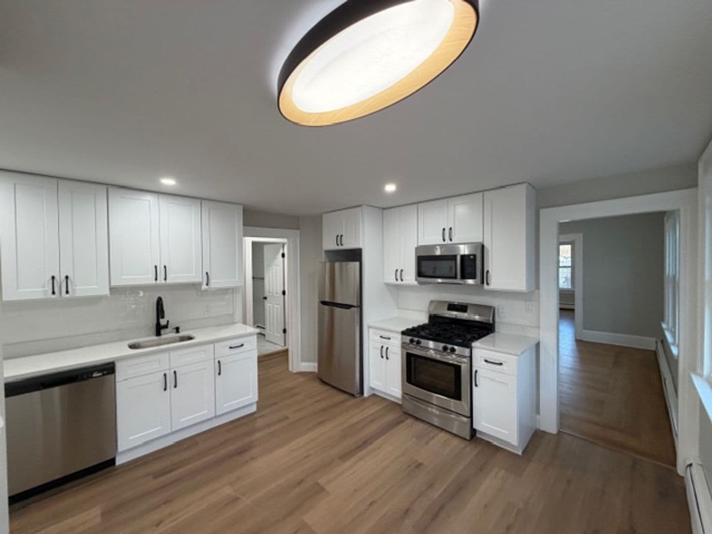 County Apartment: New Haven