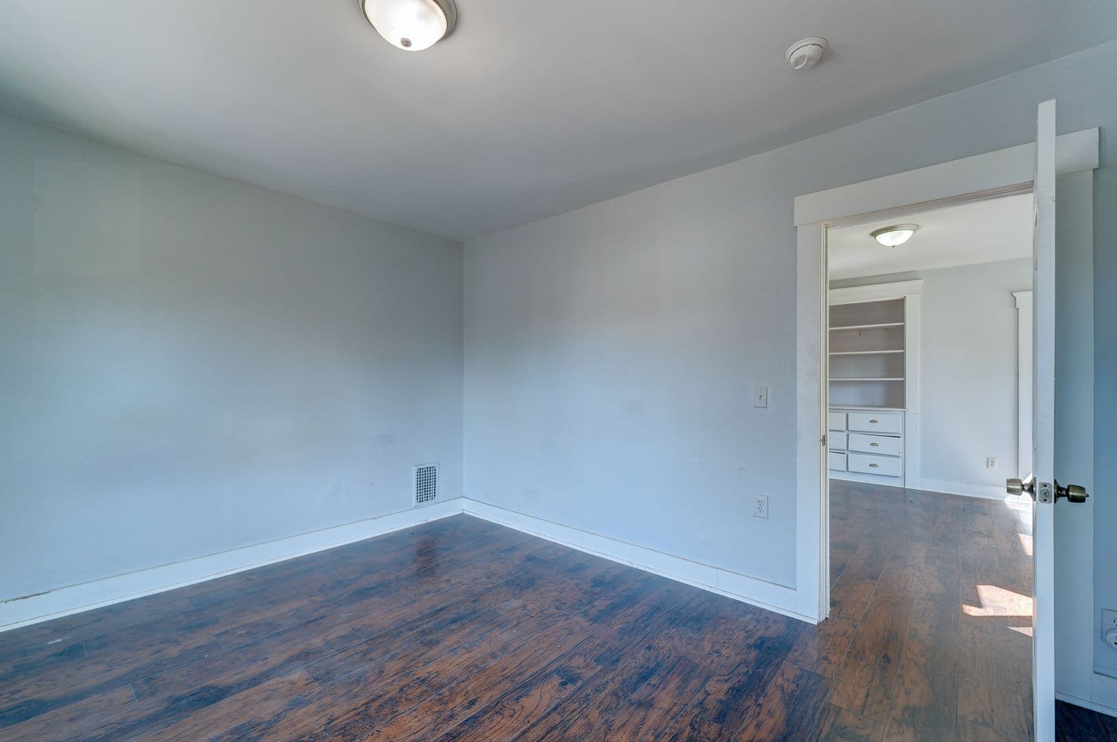 New Haven Apartment: 255 County St