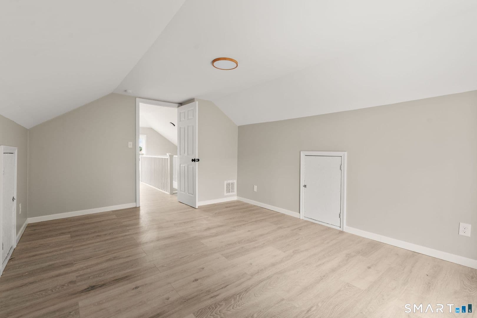 West Haven Apartment: 94 Thomas St