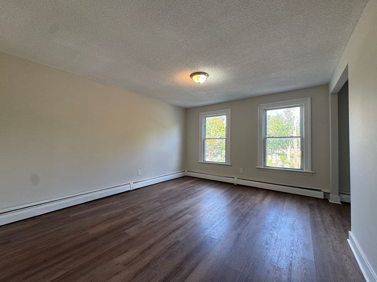 New Haven Apartment: 312 Davenport Ave