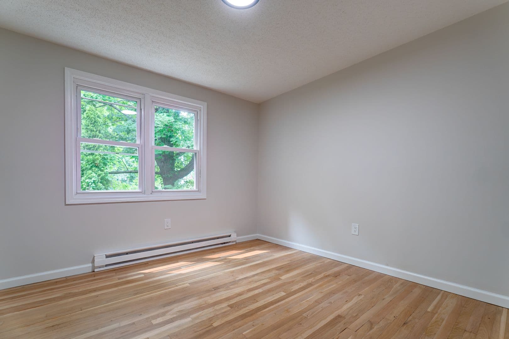 Clinton Apartment: 40-44 W Main St