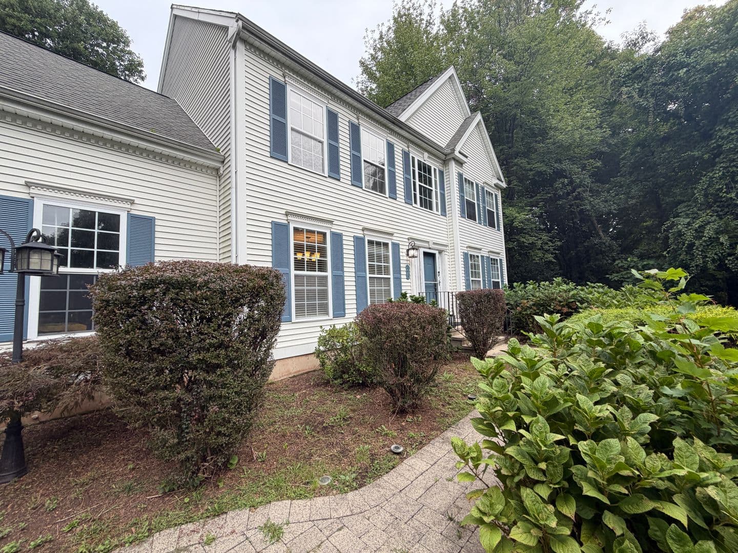 Hamden House: 20 Gaylord Mountain Rd