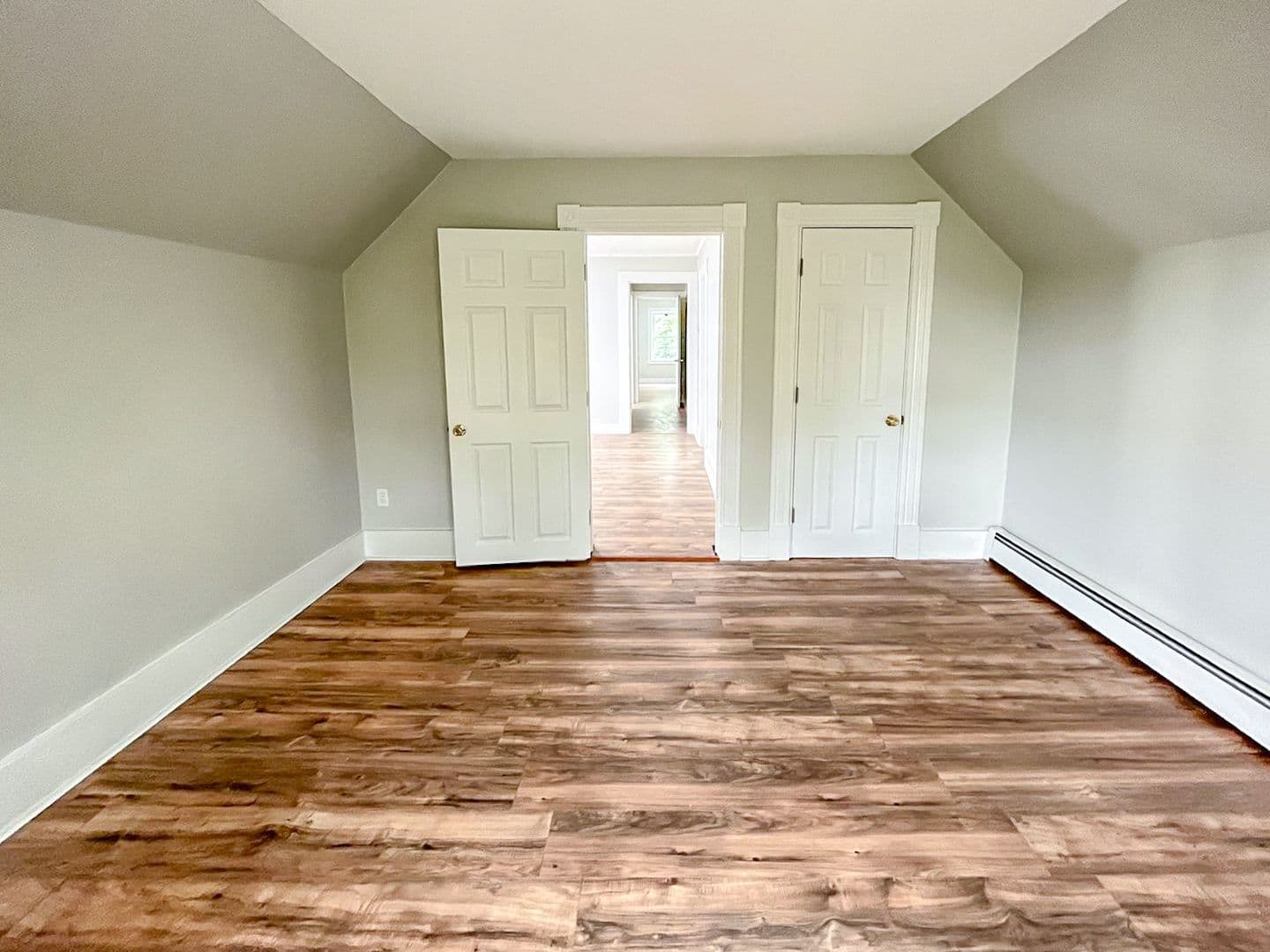New Haven Apartment: 817 State Street