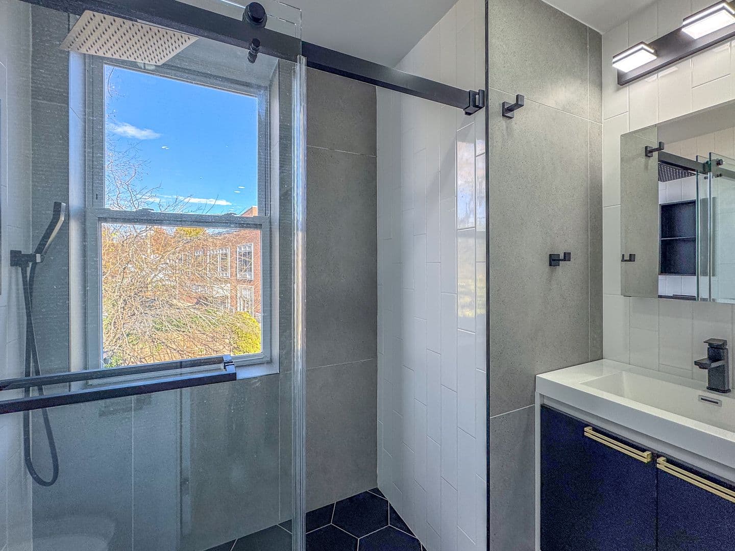 County Apartment: New Haven