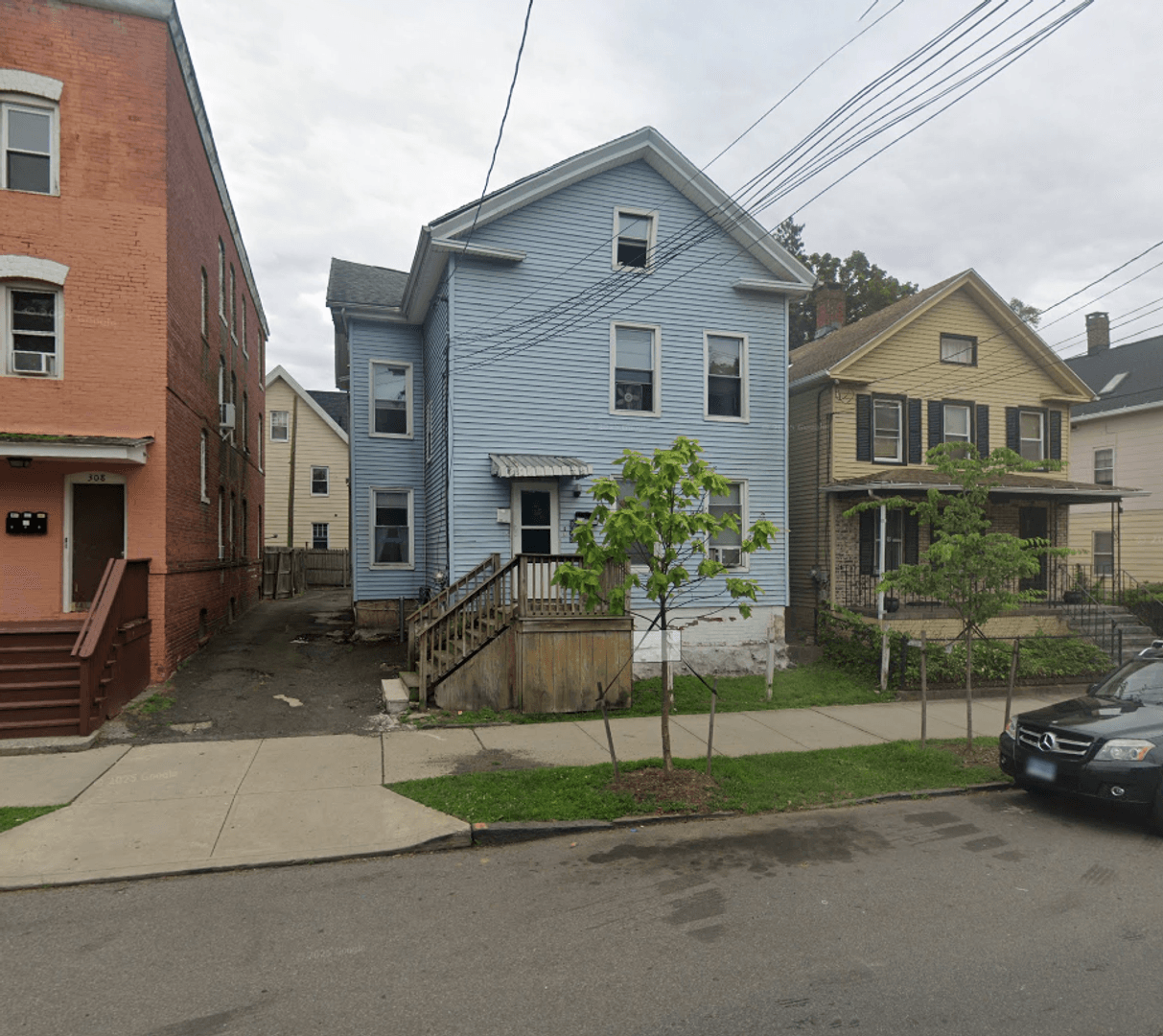 New Haven Apartment: 312 Davenport Ave