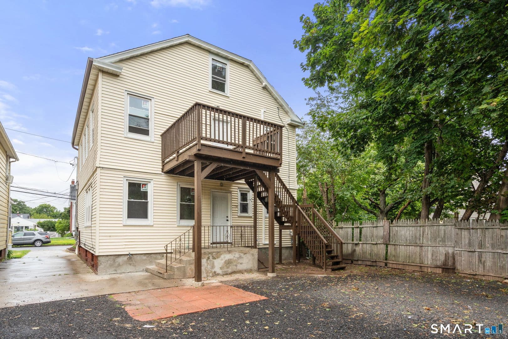 West Haven Apartment: 94 Thomas St
