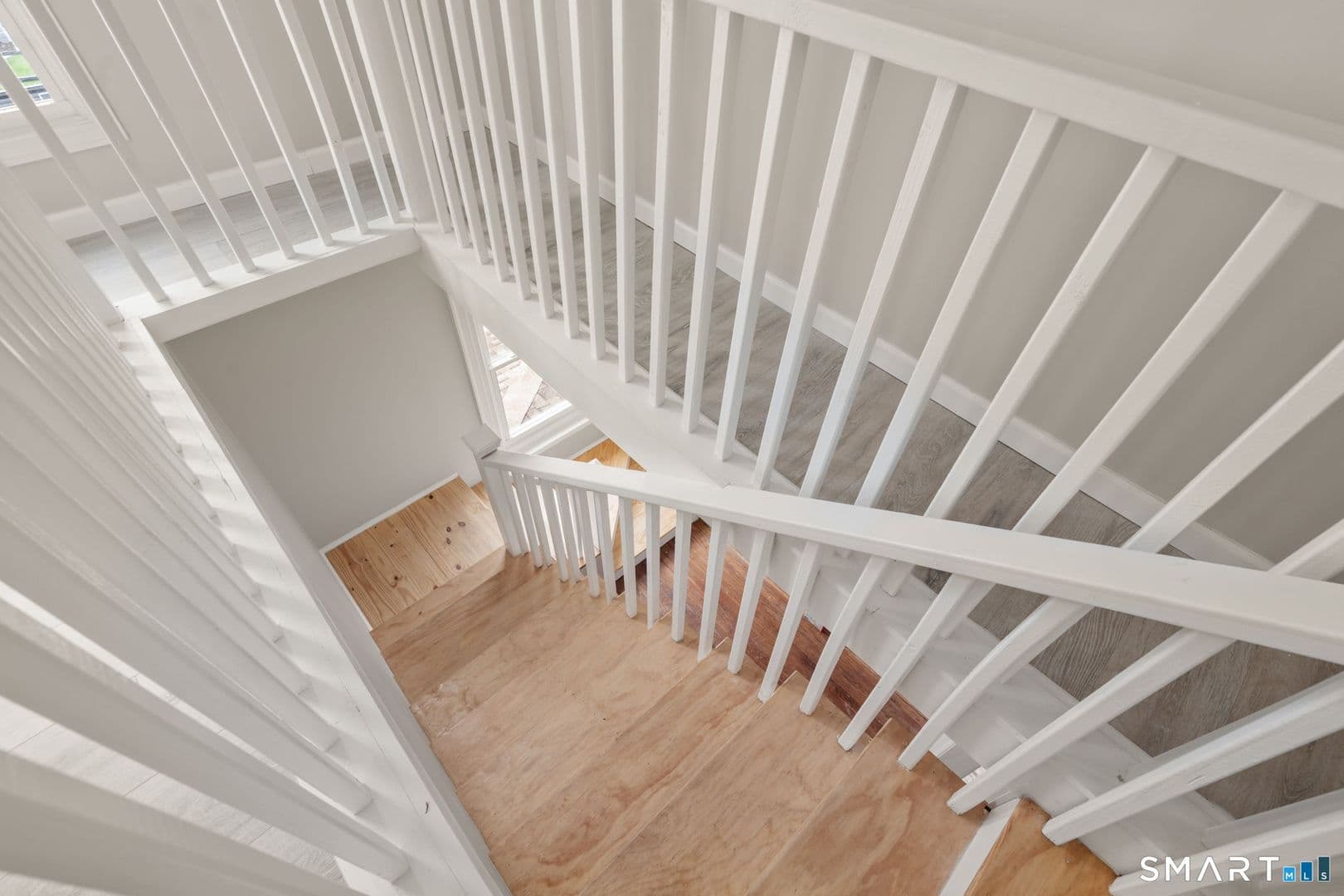West Haven Apartment: 94 Thomas St