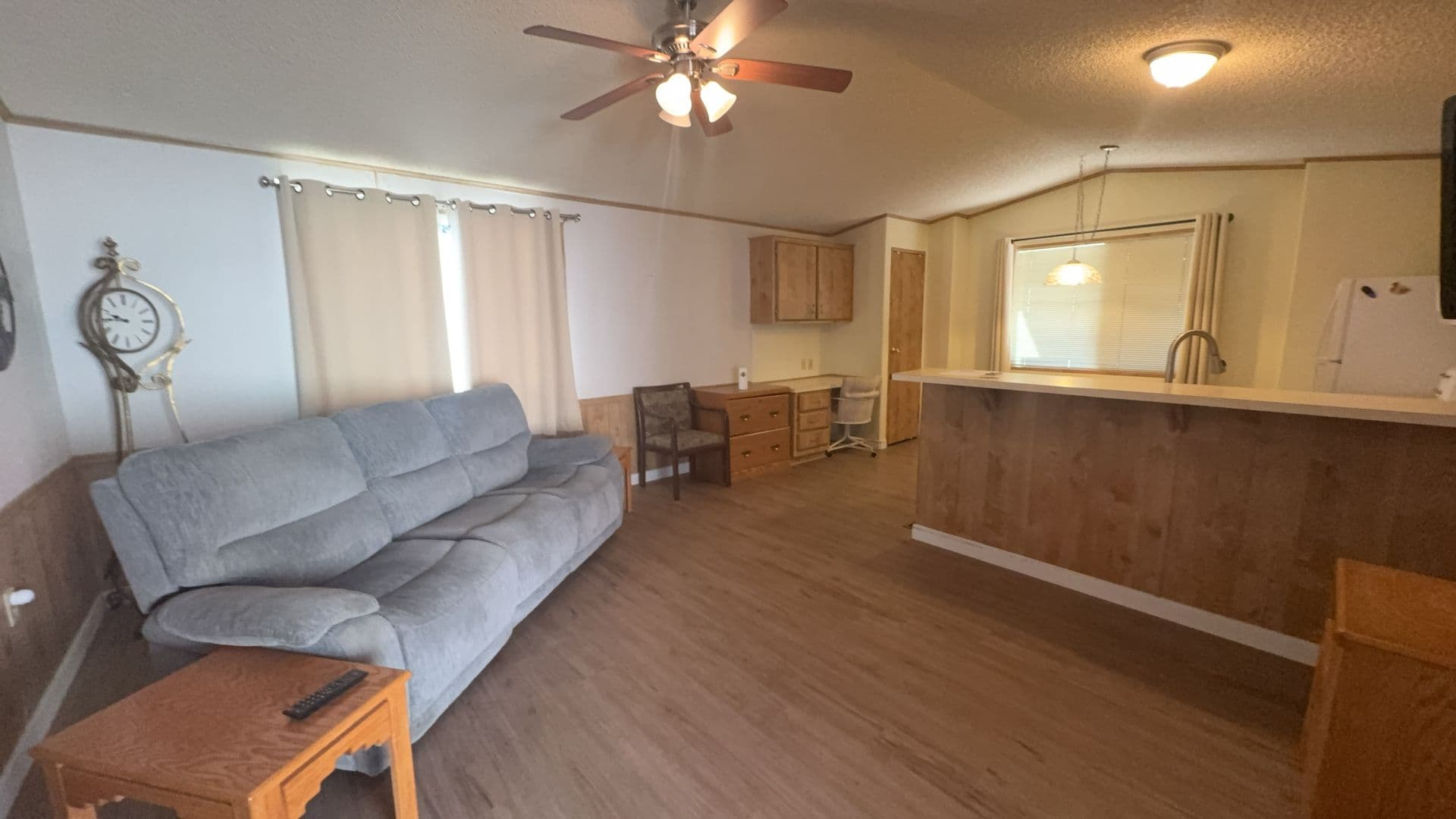 Mesa House: 5735 E McDowell Rd #466