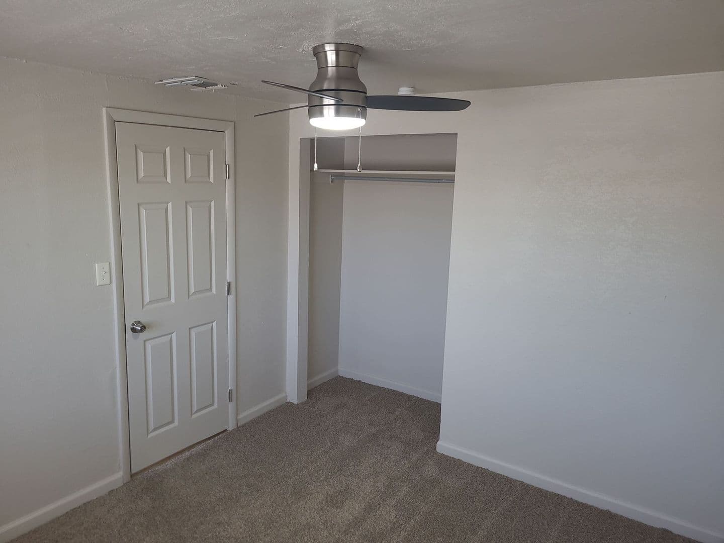 Apache Junction Apartment: 451 East 10th Ave