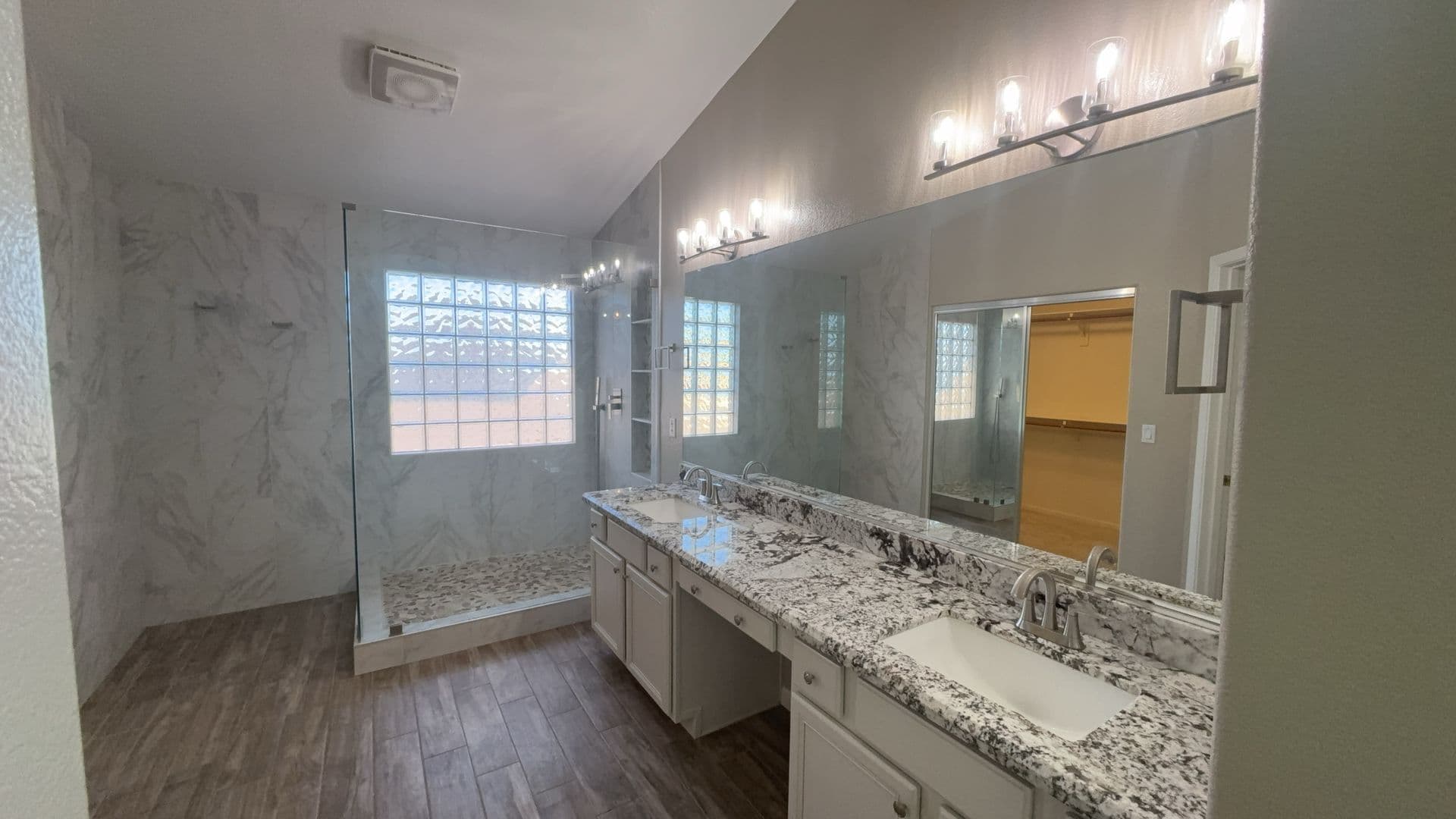 Gilbert House: 3871 E Remington Dr-(6081^$CS)