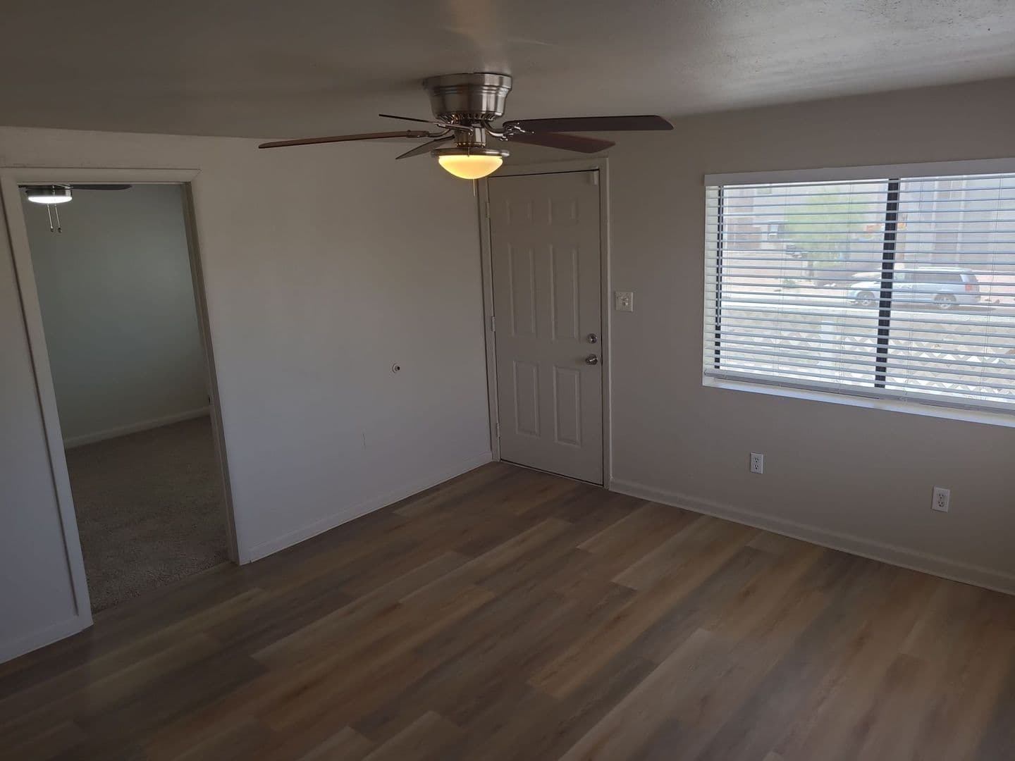 Apache Junction Apartment: 451 East 10th Ave