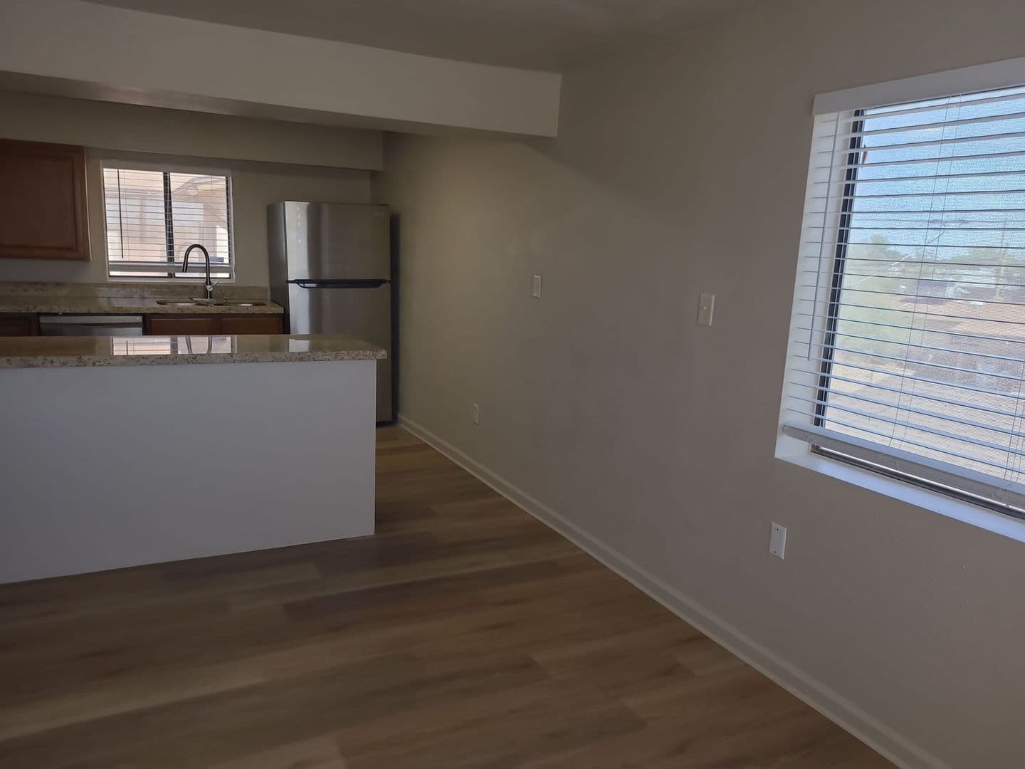 Apache Junction Apartment: 451 East 10th Ave