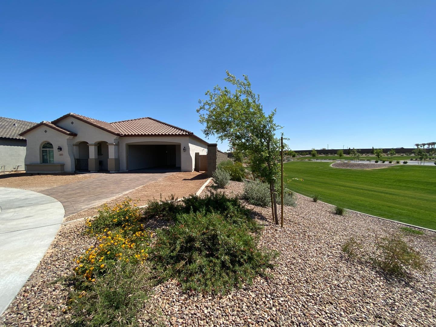 Queen Creek House: 2897 W Show Low Drive