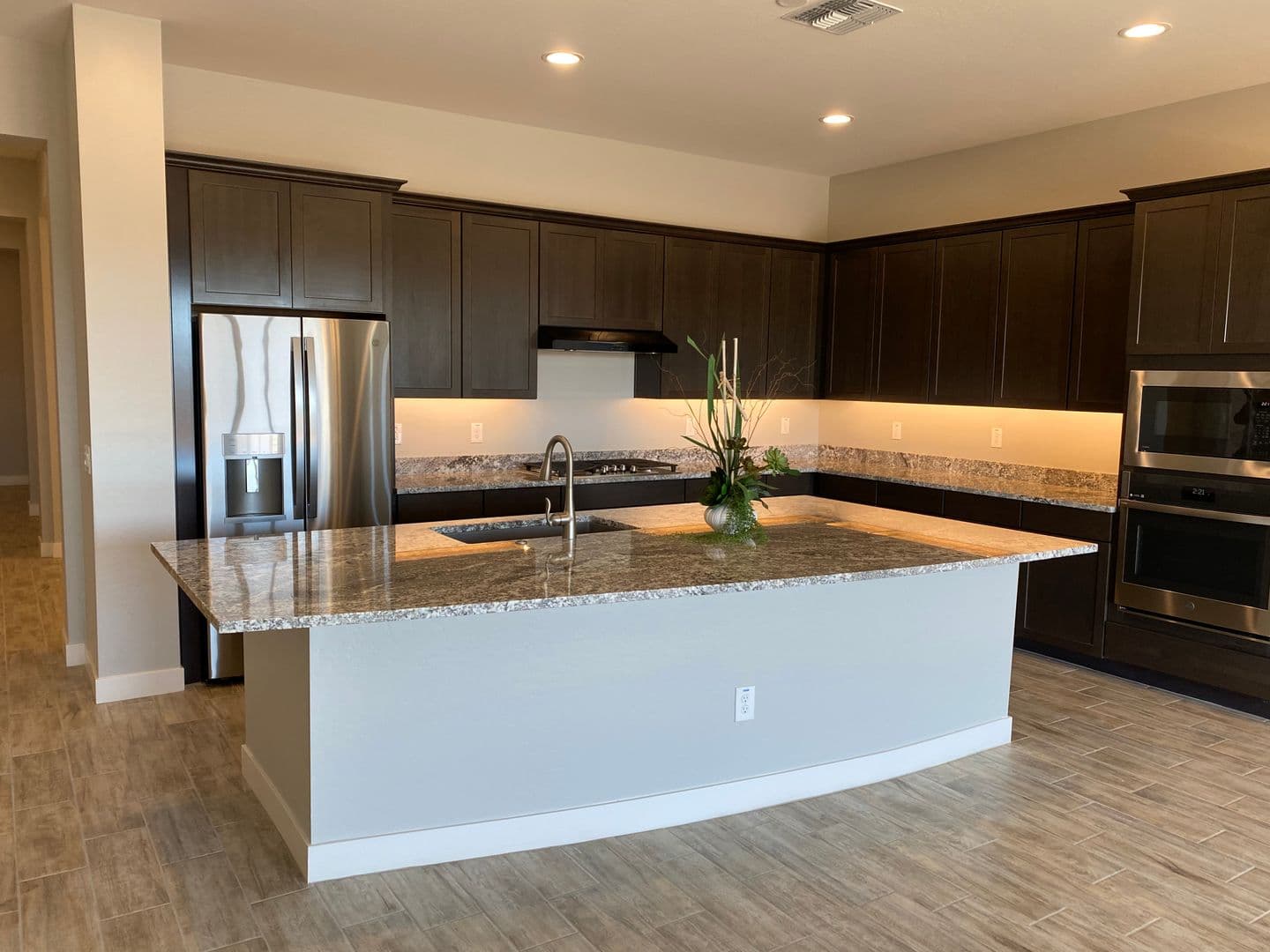 Queen Creek House: 2897 W Show Low Drive