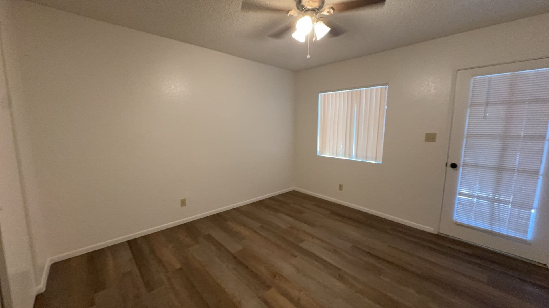 Youngtown Apartment: 12643 N 113th Avenue
