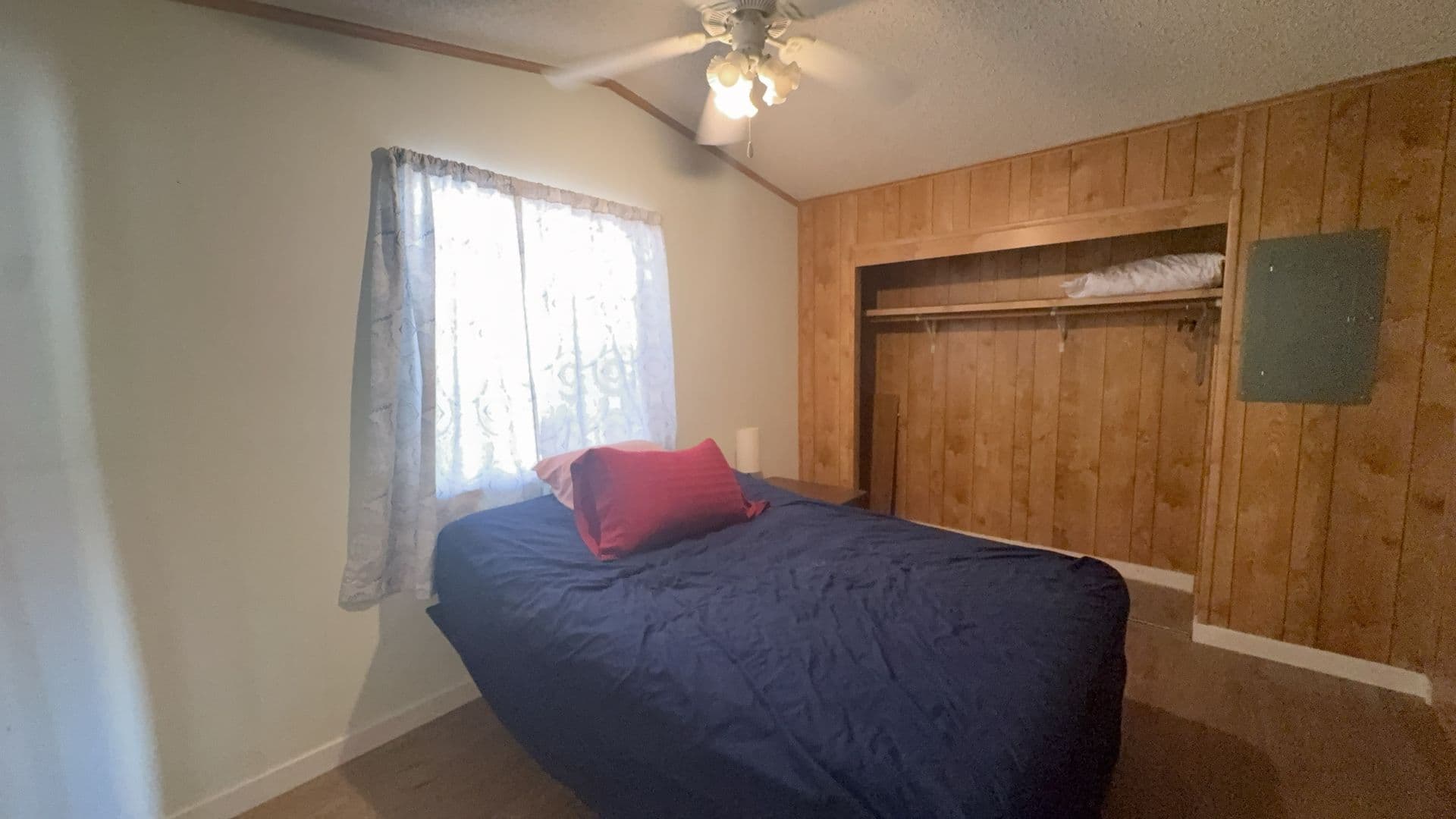 Mesa House: 5735 E McDowell Rd #466