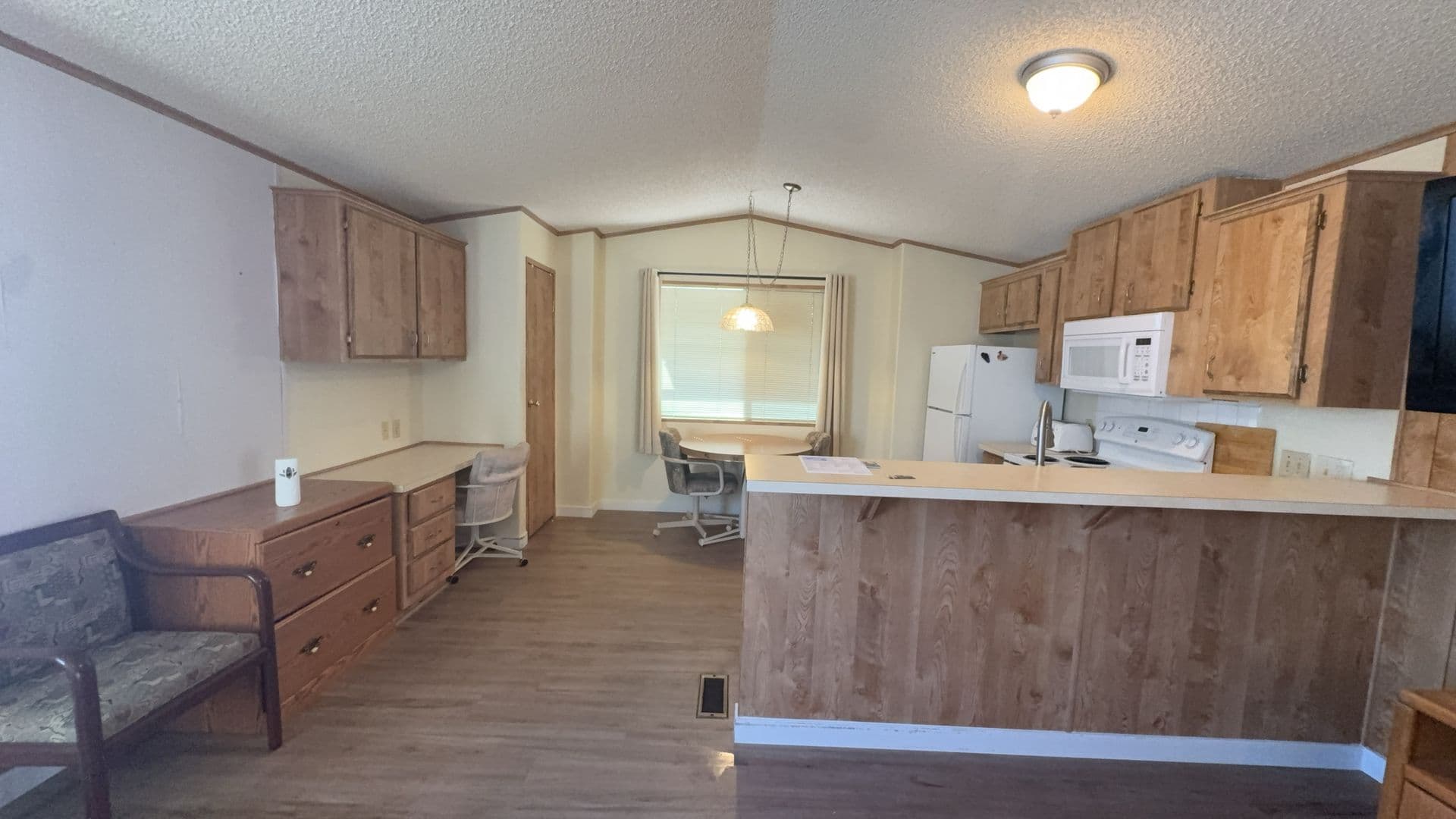 Mesa House: 5735 E McDowell Rd #466