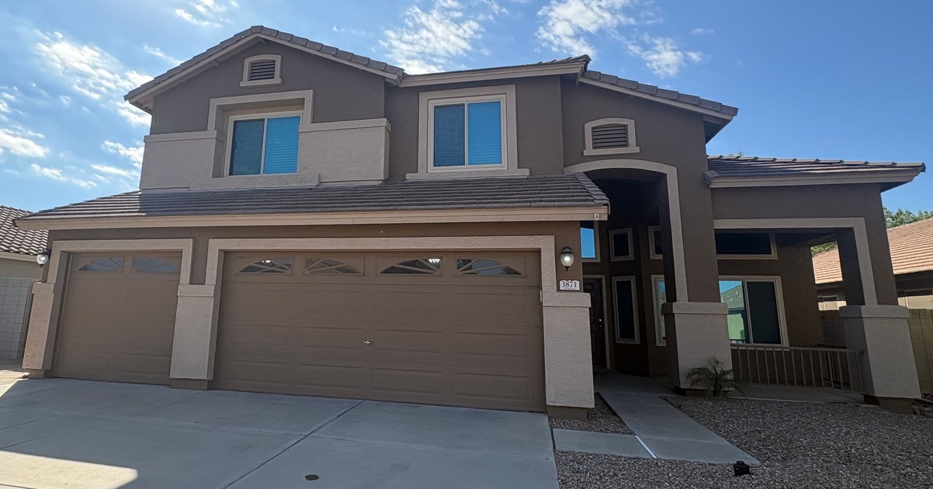 Gilbert House: 3871 E Remington Dr-(6081^$CS)