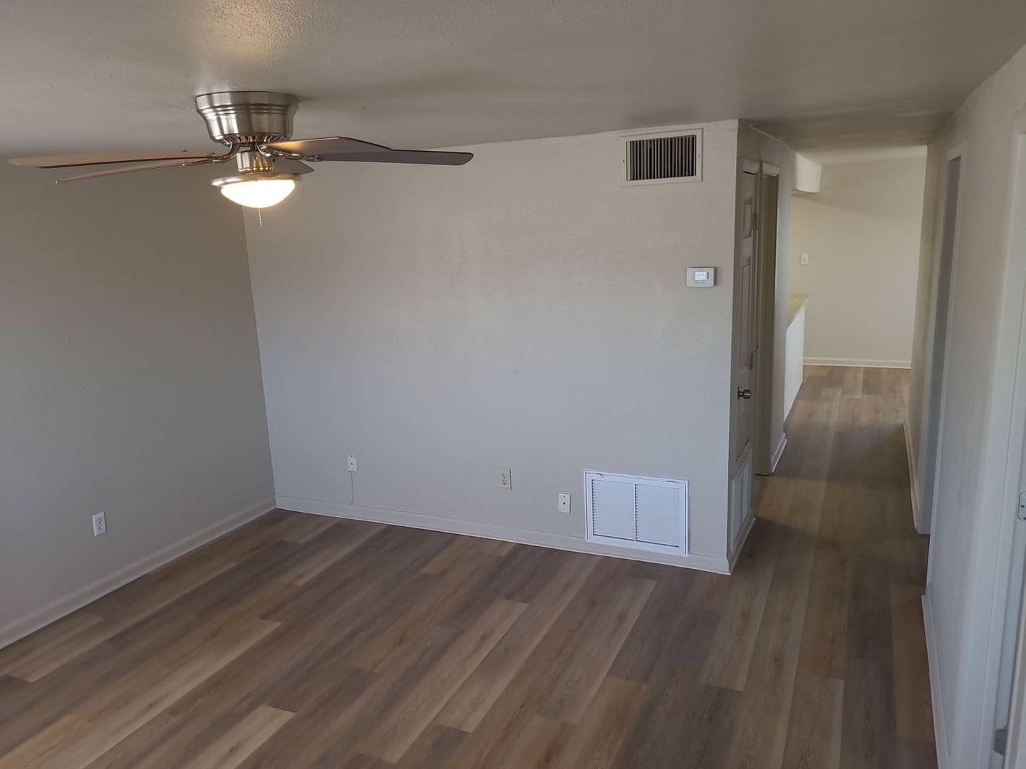 Apache Junction Apartment: 451 East 10th Ave