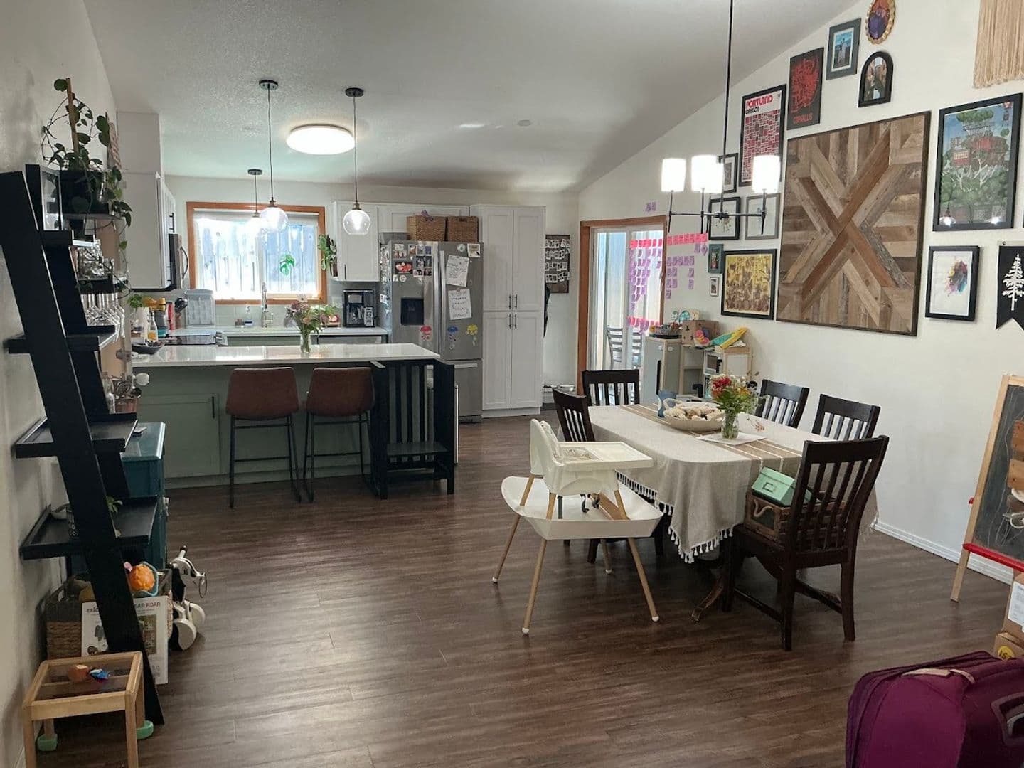 Portland House: 9612 N Todd St