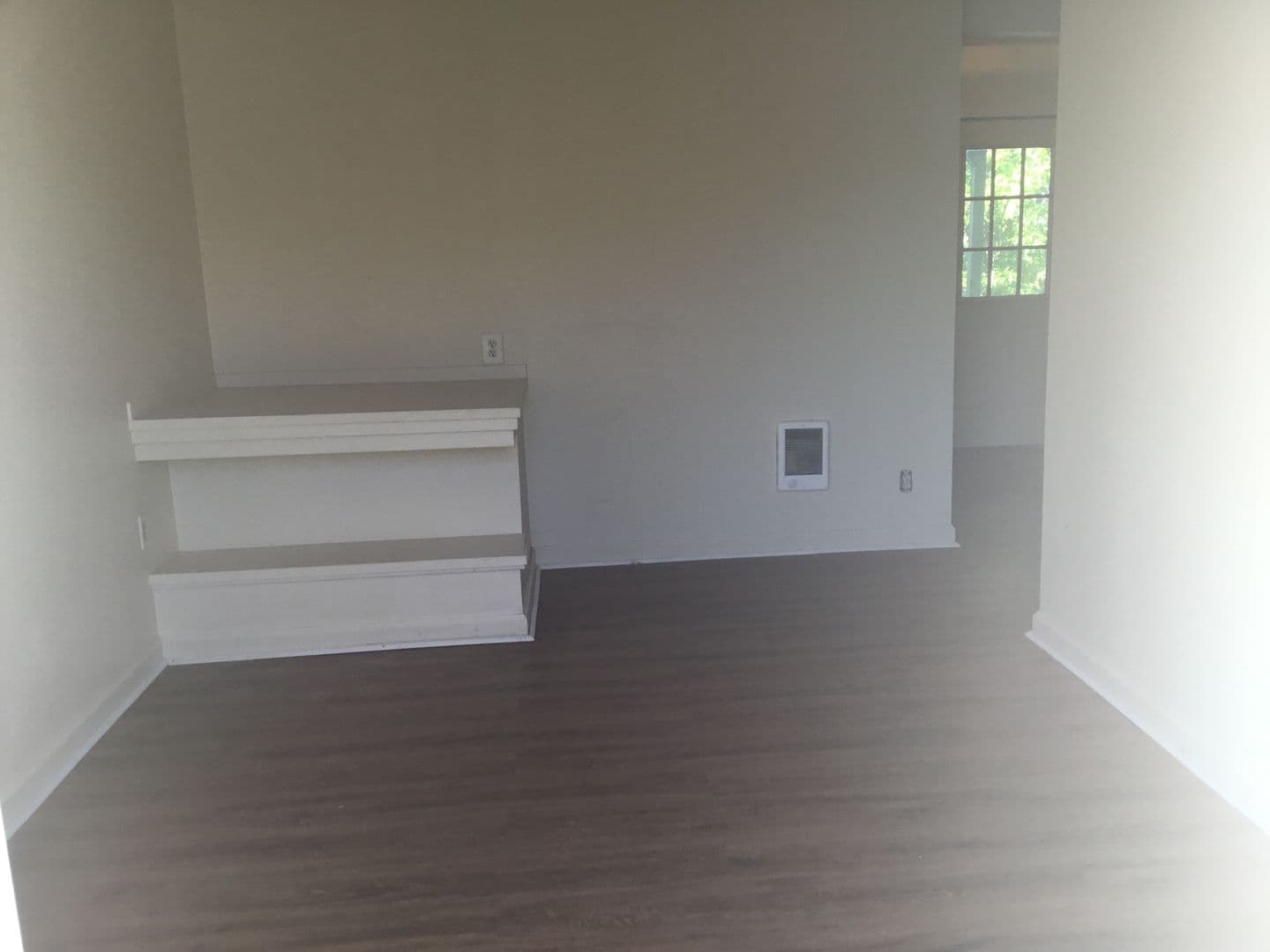Portland Apartment: 2707 NE Prescott St.