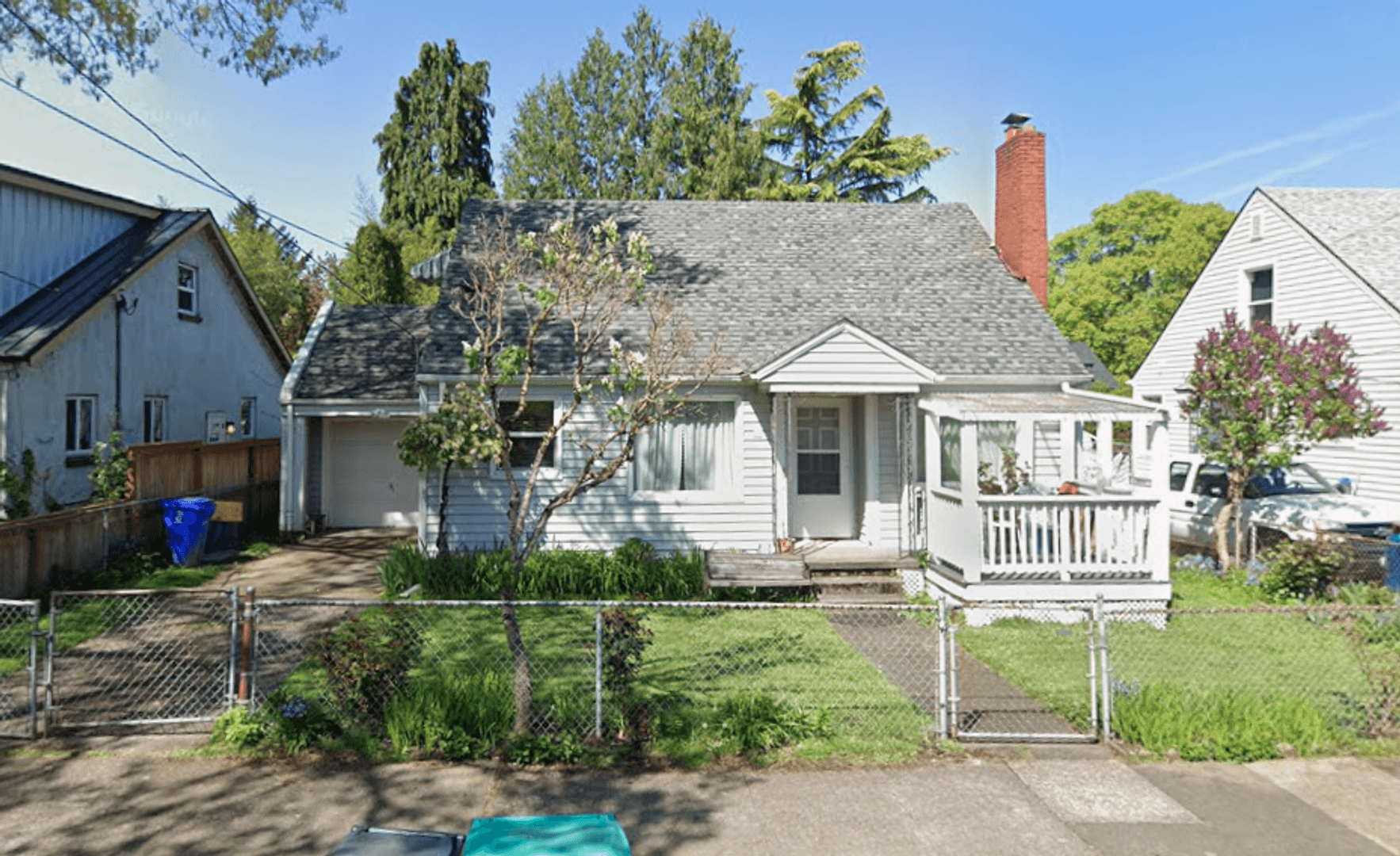 Portland House: 65 NE Morgan St