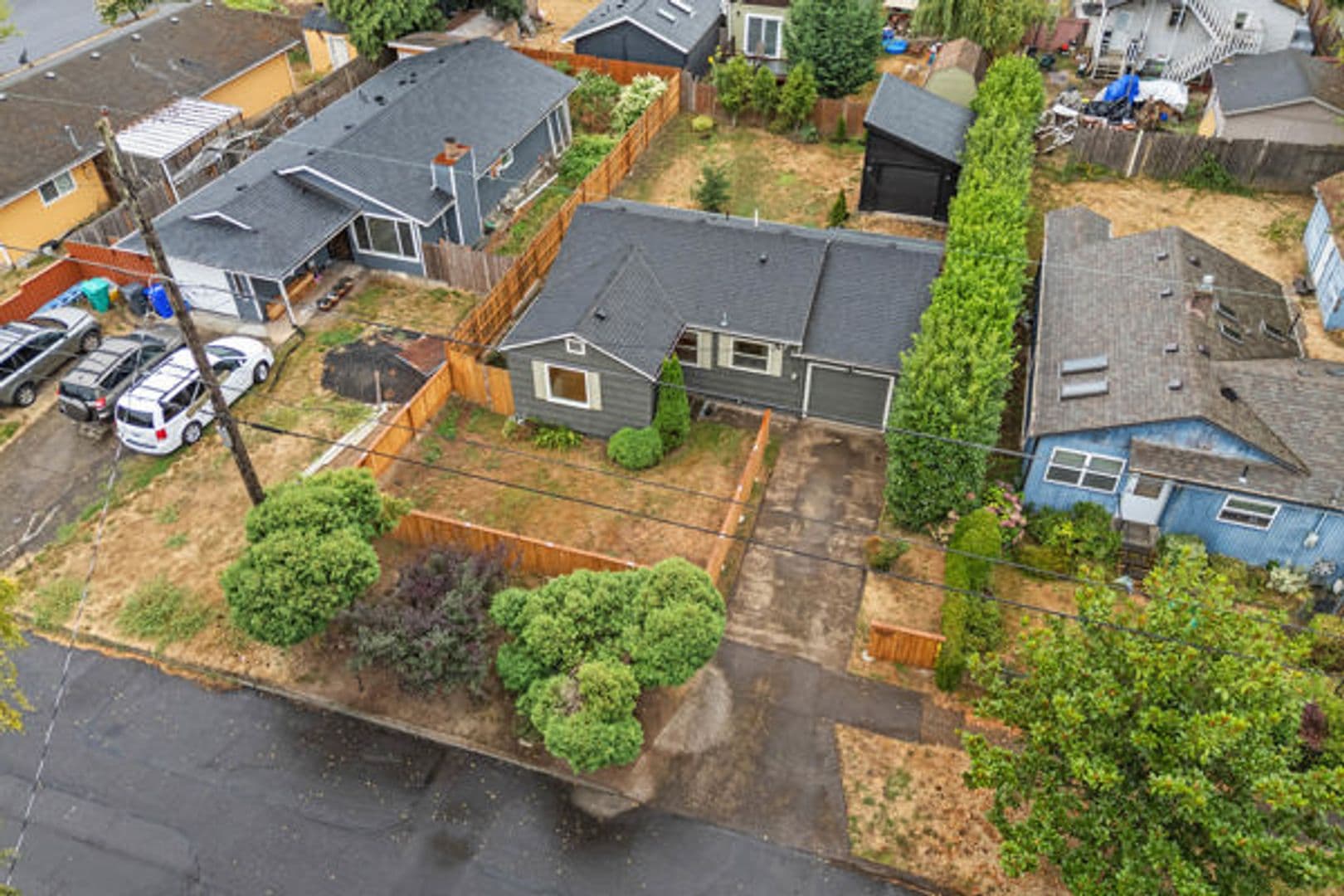 Portland House: 9525 N Hodge Ave