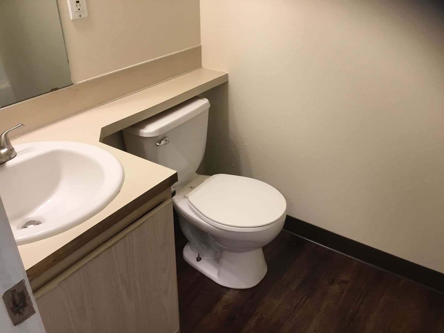 Portland Apartment: 7612-7630 N Portsmouth Ave