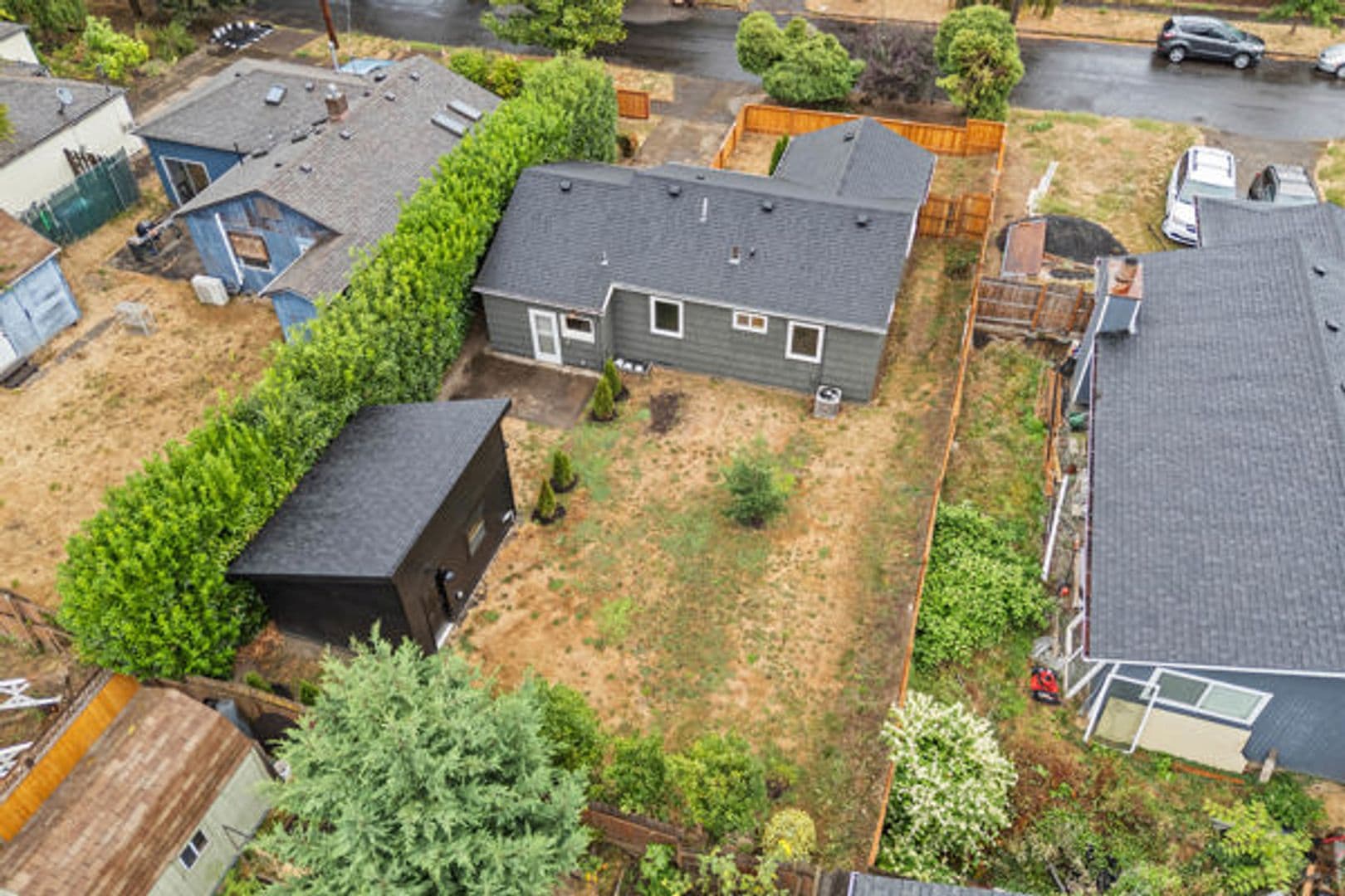 Portland House: 9525 N Hodge Ave