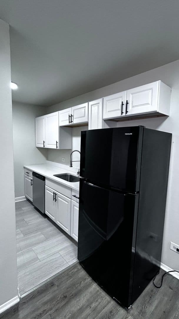 Lansing Apartment: 3045/3061 and 3069 Bernice Road
