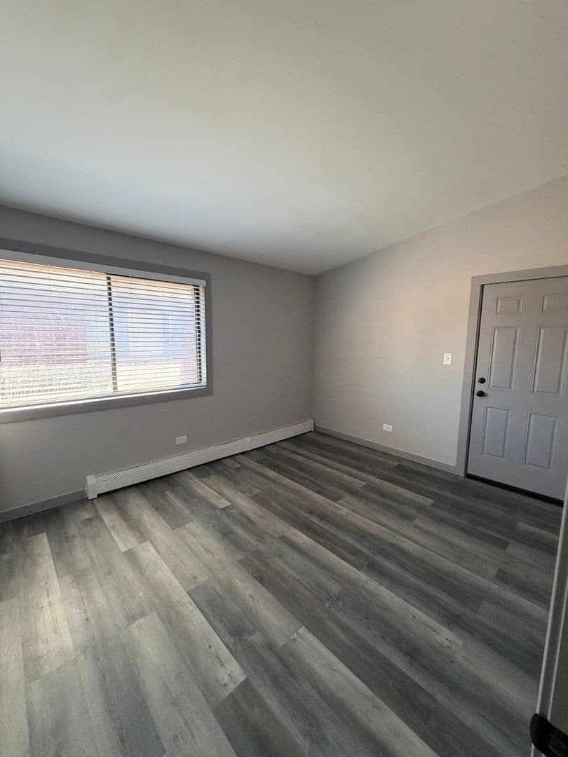 Lansing Apartment: 3023 Bernice Rd