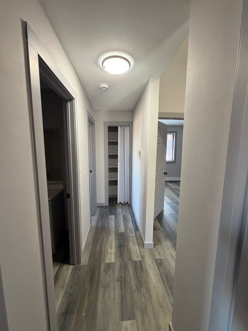 Lansing Apartment: 3023 Bernice Rd