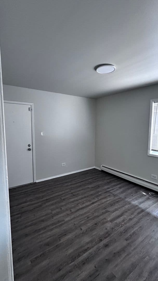 Lansing Apartment: 3045/3061 and 3069 Bernice Road