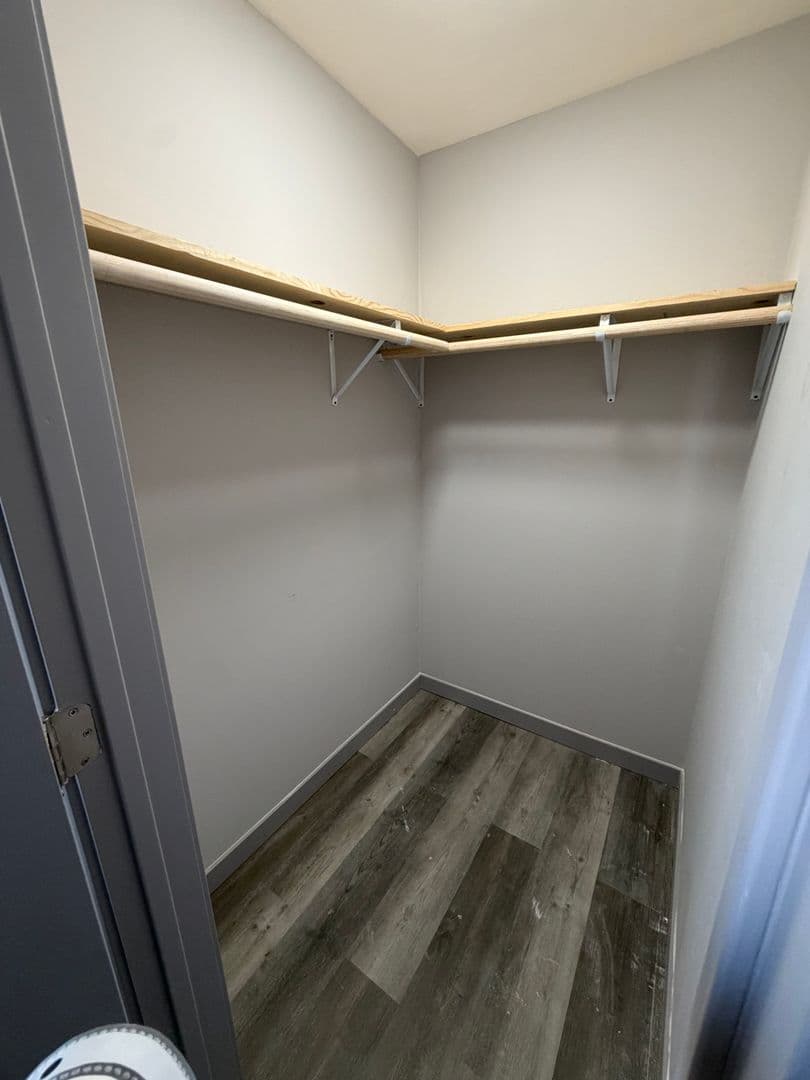 Lansing Apartment: 3023 Bernice Rd