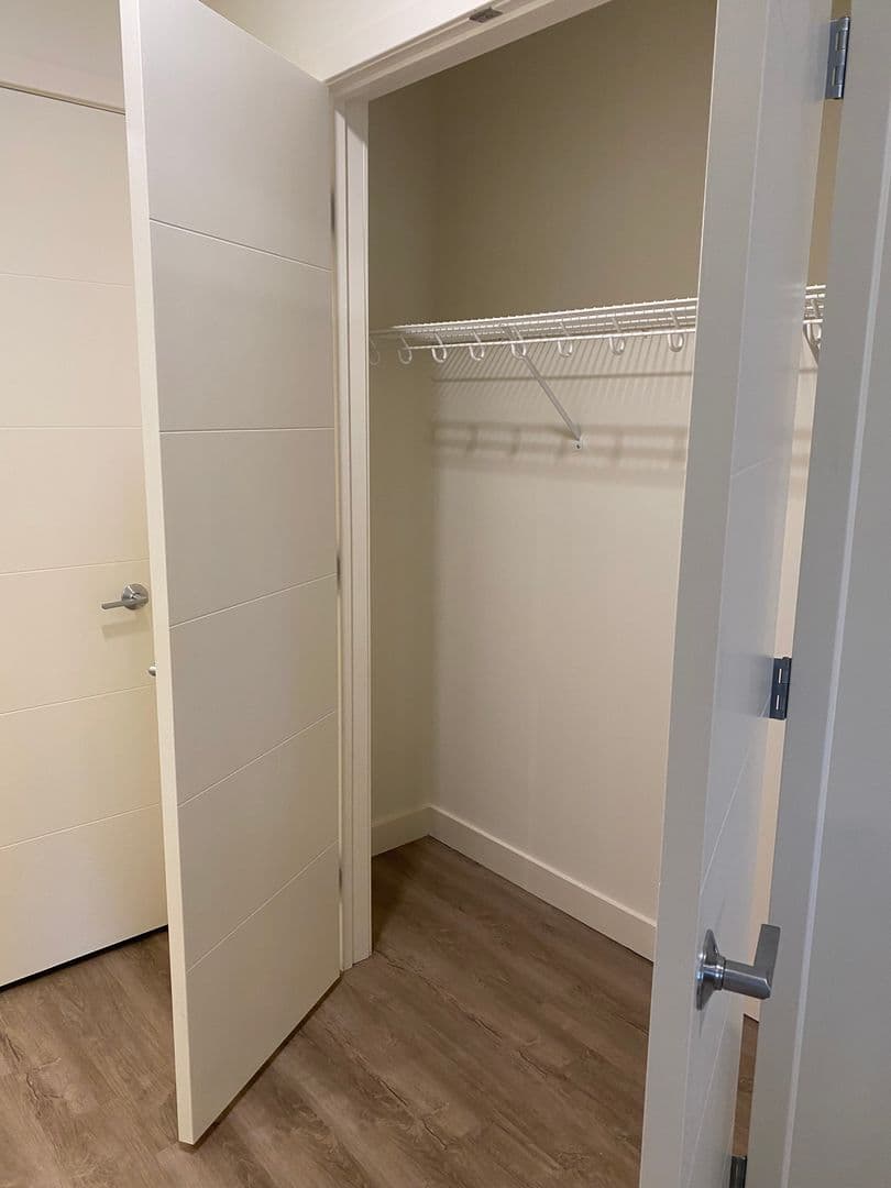 Burlington Apartment: 351 North Ave